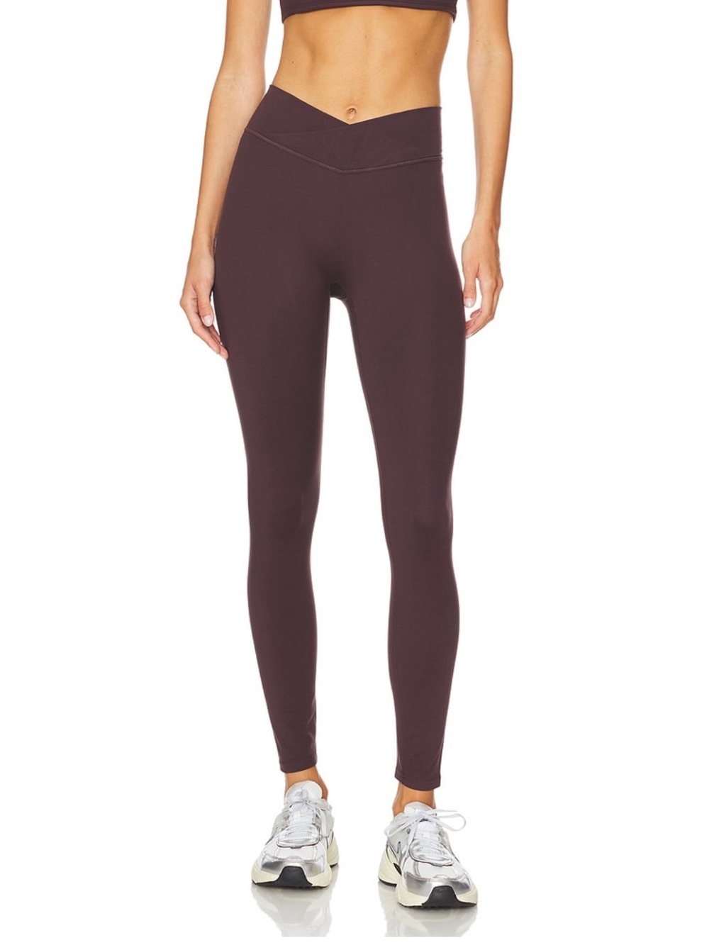 High-Rise V-Waist Leggings in Chocolate Brown